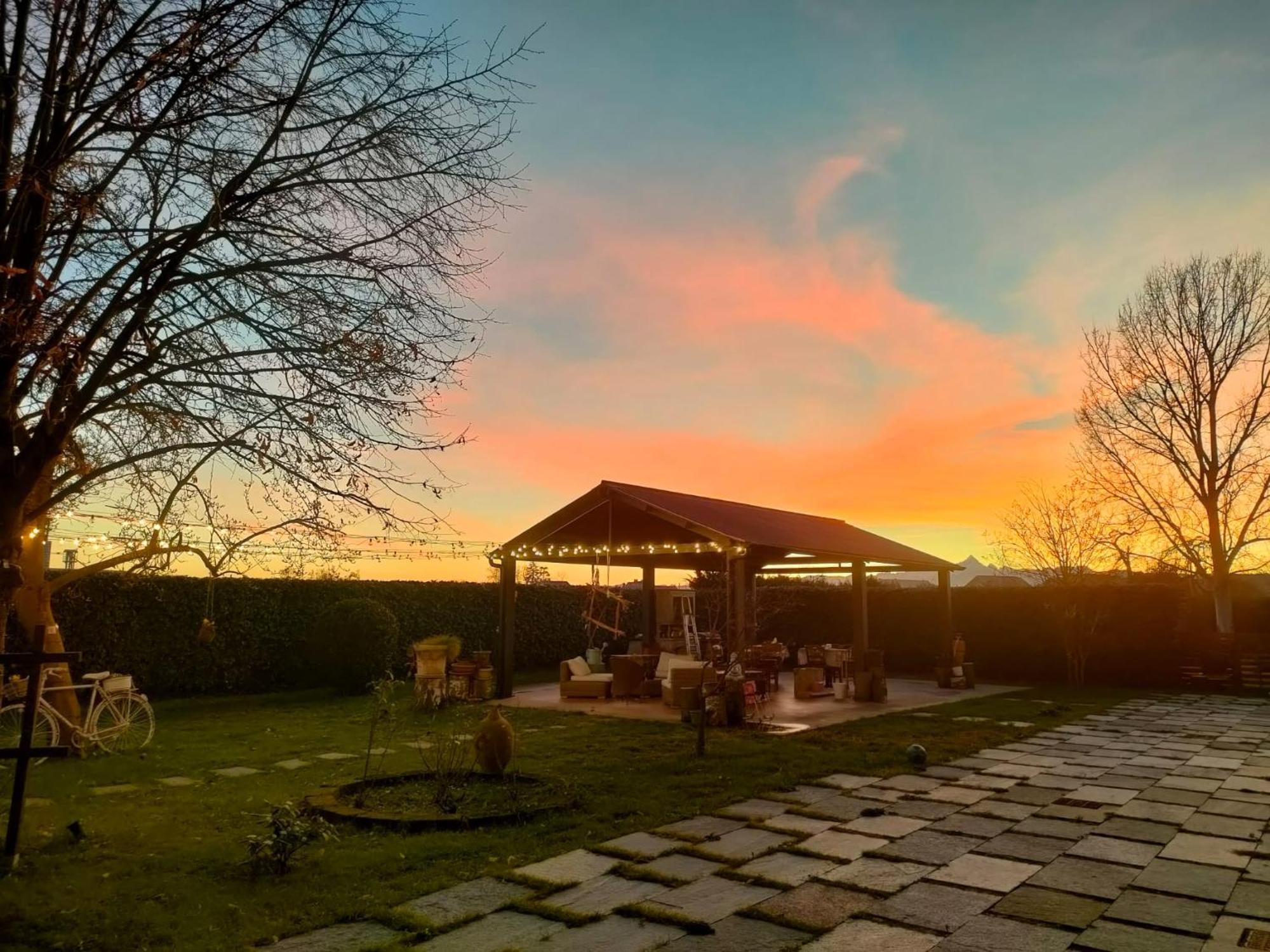Villa Albina La Loggia Экстерьер фото